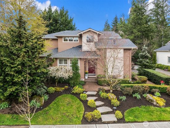 1929 12th Court NE, Issaquah, WA 98029
