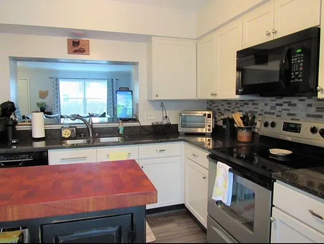 9169 Dominion Cir — Photo 12