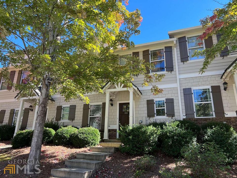 1st image of 241 Center Park Ln