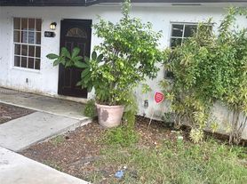 10621 SW 170th Ter, Miami, FL