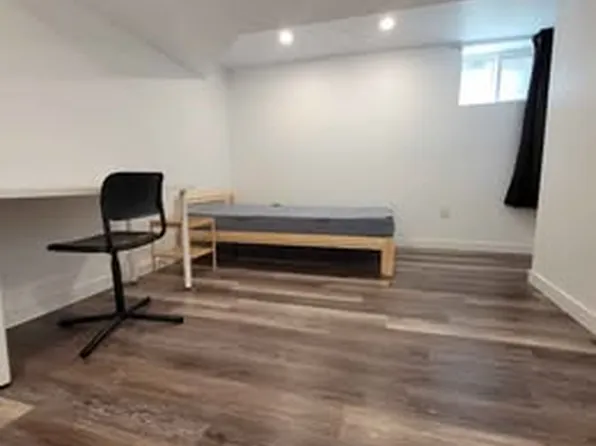 62 Ontario St, Thunder Bay, ON P7B 3G2