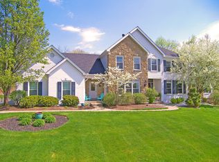 584 Ridgestone Dr, Cincinnati, OH 45255