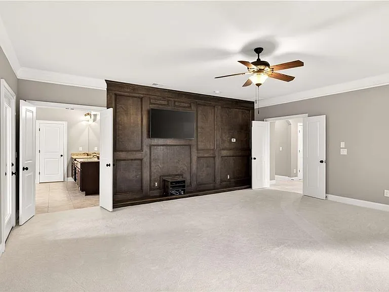 2607 Lulworth Ln — Photo 29