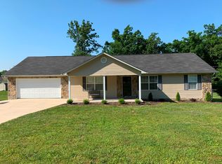 953 Taylors Chapel Rd, Crossville, TN 38572