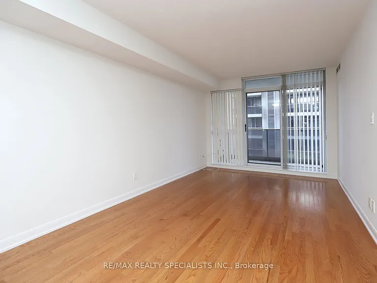 5791 Yonge St #706 — Photo 9