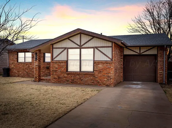 918 Powell Ave, Dumas, TX 79029
