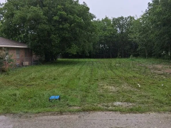 328 Harris St, Italy, TX 76651