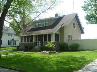 514 N Monroe St, Lowell, MI 49331