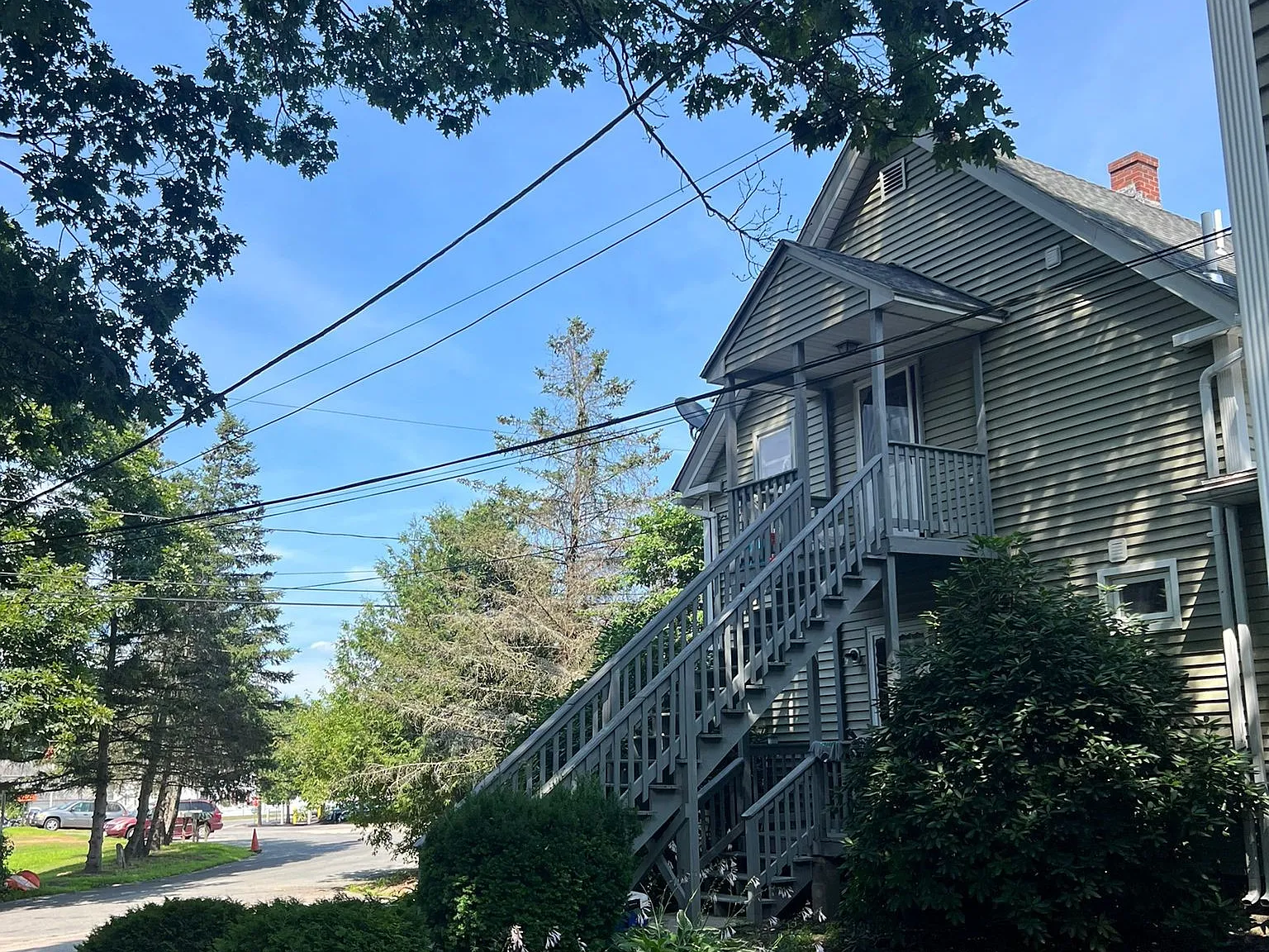 2 bed, 775 sqft, $1,790 — Photo 2