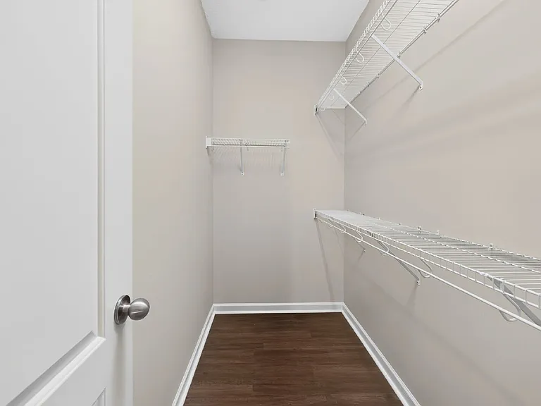 2325 Waverly Crossing Rd — Photo 26