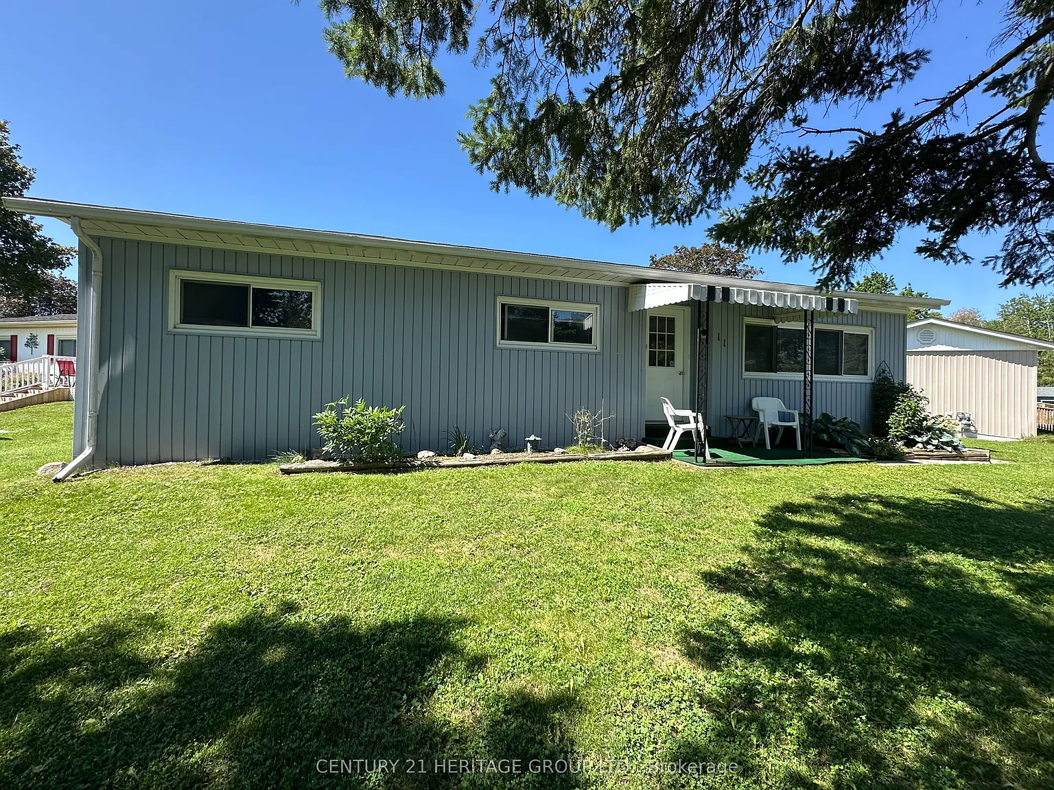 2 bed, $2,200 — Photo 2