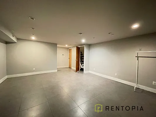 Rented by Rentopia | media 28