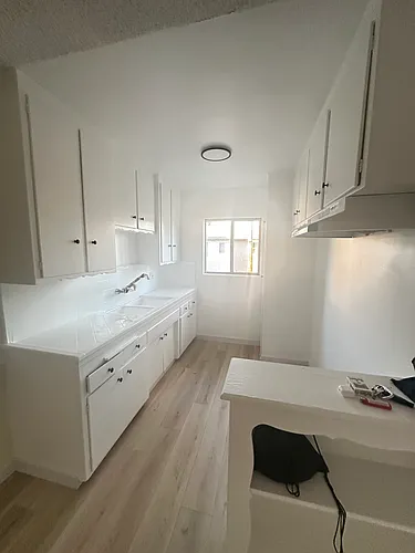 8010 Owensmouth Ave #7 Photo 1