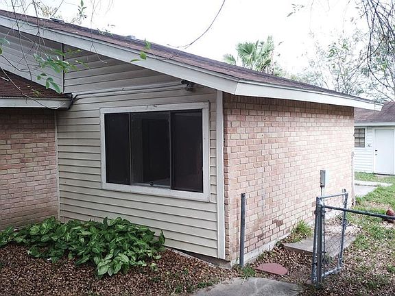 5th image of 37 Tan Oak Cir