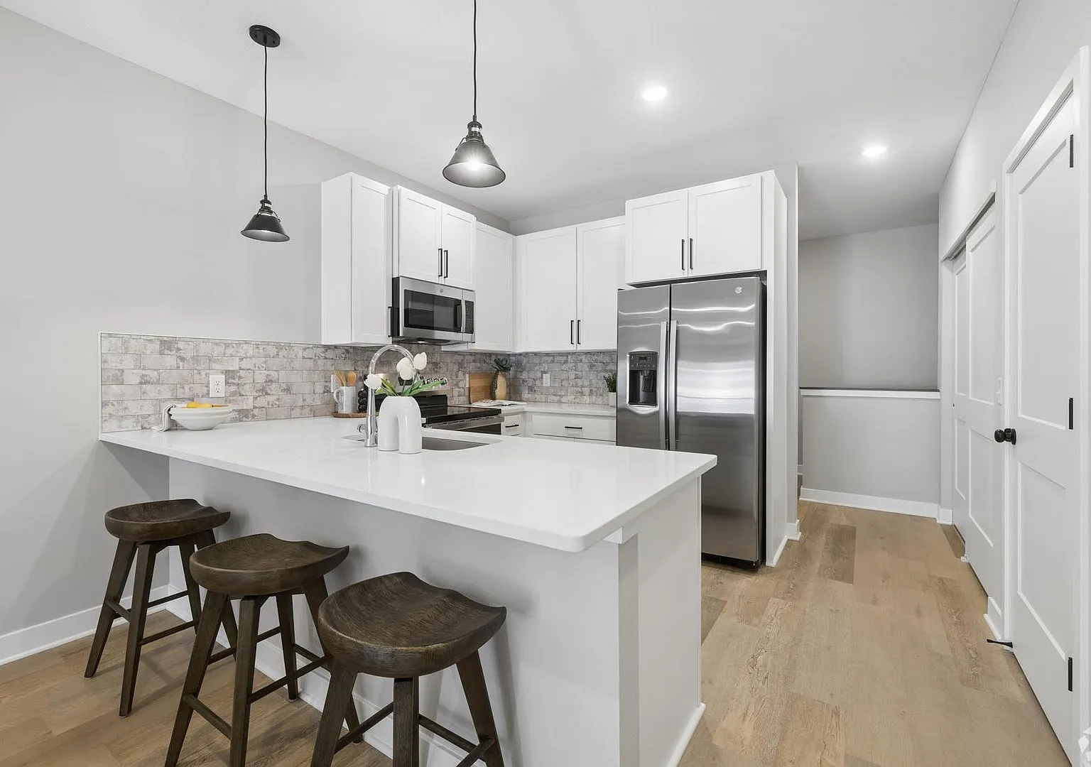 Oneka Fields Townhomes (C) — Photo 1