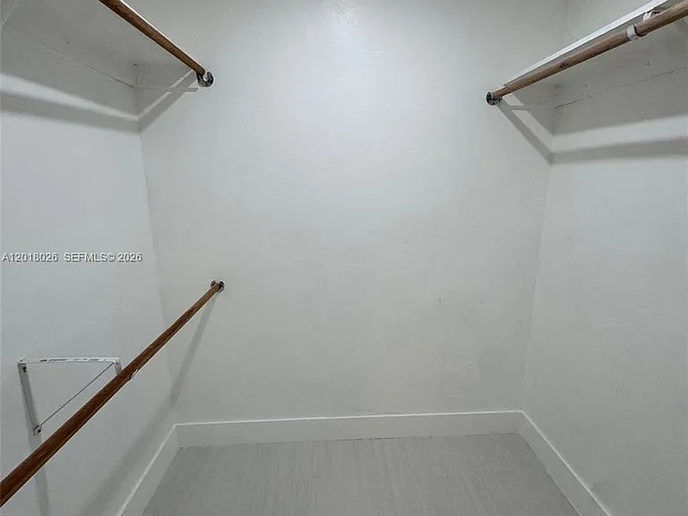 105-107 NE 30th Ct #107 — Photo 16