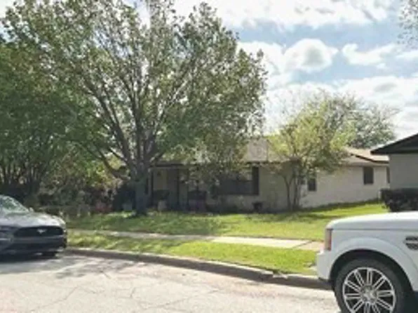 2512 Eastbrook Dr, Mesquite, TX 75150