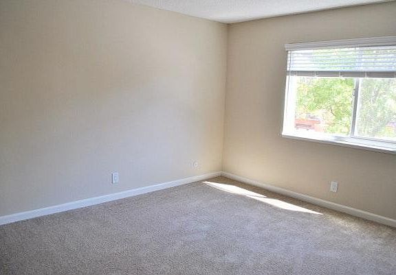 2nd image of 690 Sharon Park Dr #13