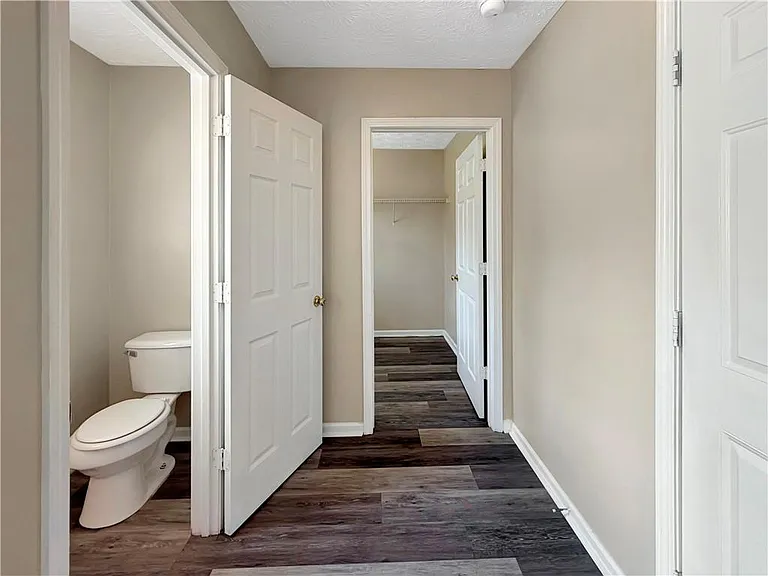 1210 Skylar Ridge Cir — Photo 17