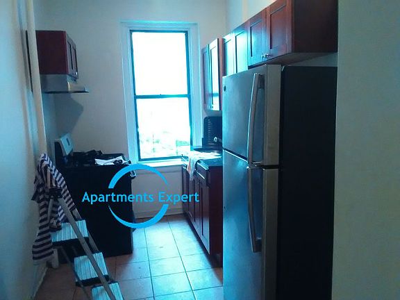 5th image of 3804 Bailey Ave #C12
