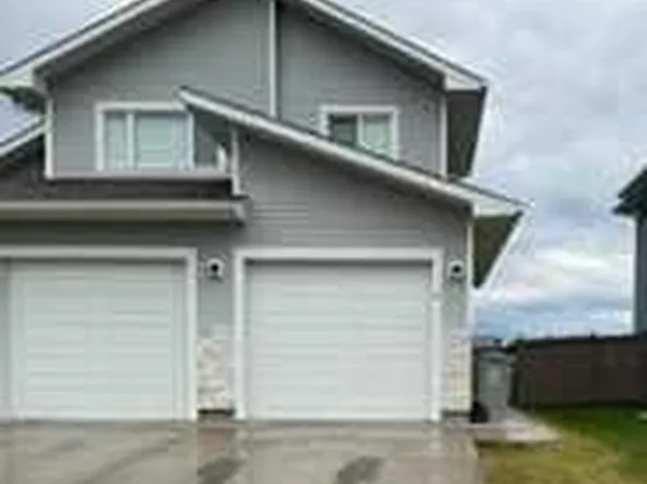 12937 102a St #A, Grande Prairie, AB T8V 6T1