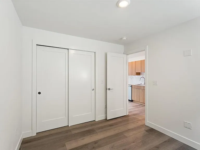 5810 Roosevelt Way NE #D — Photo 11