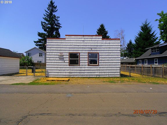 4th image of 9327 NE Glisan St Unit A