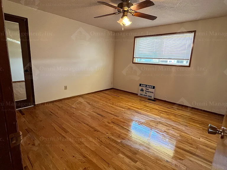 2092 Sallal Rd — Photo 10