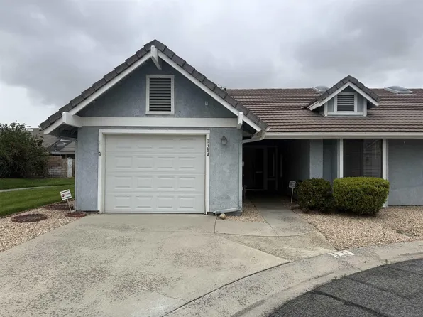 1384 Van Buren Cir, San Jacinto, CA 92583