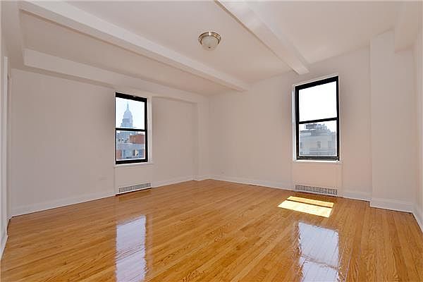 1st image of 101 7th Ave #14L