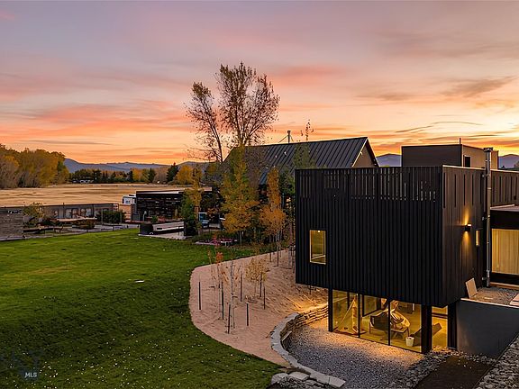 2nd image of 31 Ladybug Ln