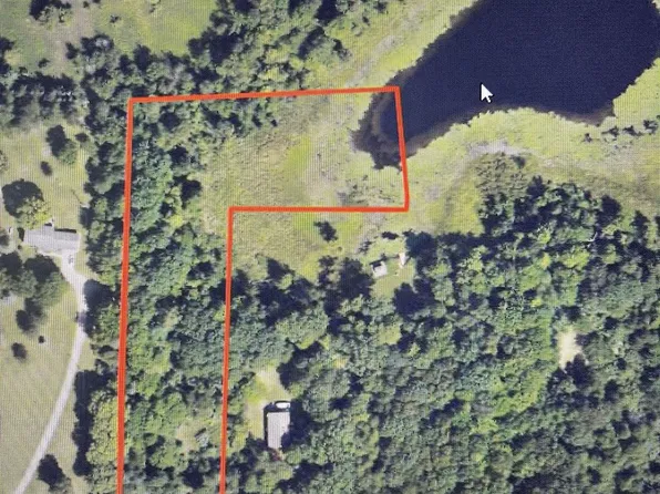 Snoblin Rd, North Branch, MI 48461