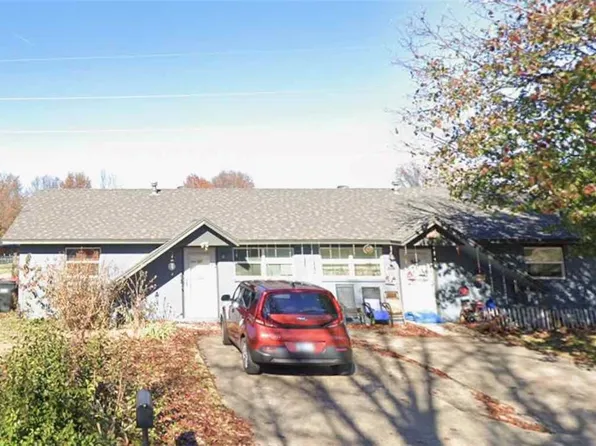 3202 Scott Ln, Springdale, AR 72762