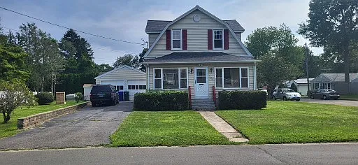 485 Greenfield Ave