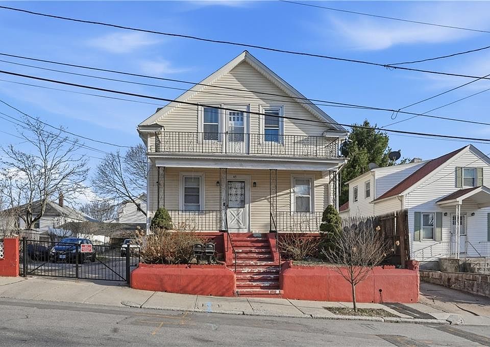 1st image of 45 Gillen St