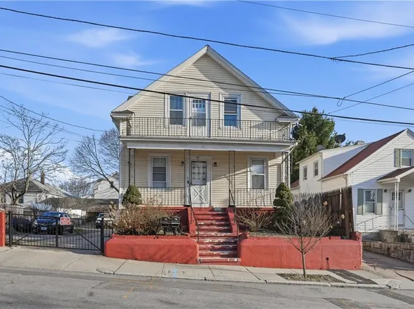 45 Gillen St, Providence, RI 02904