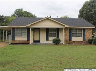 8351 Southaven Cir W, Southaven, MS 38671