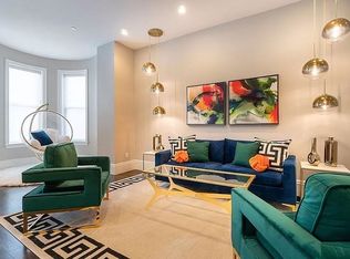 1755 Beacon St #4, Brookline, MA 02445