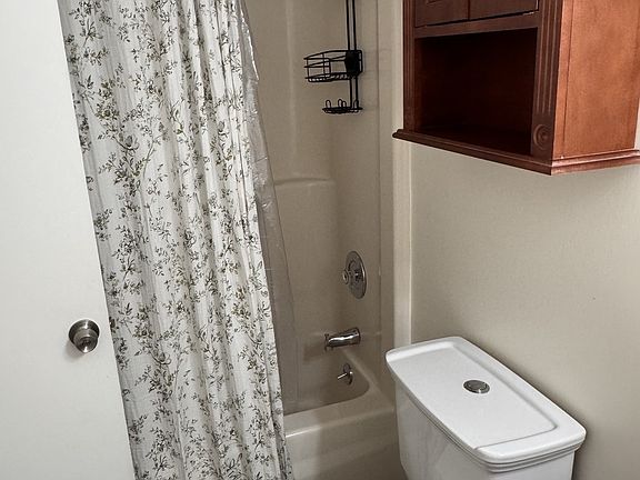 4th image of 43 River Colony St #43