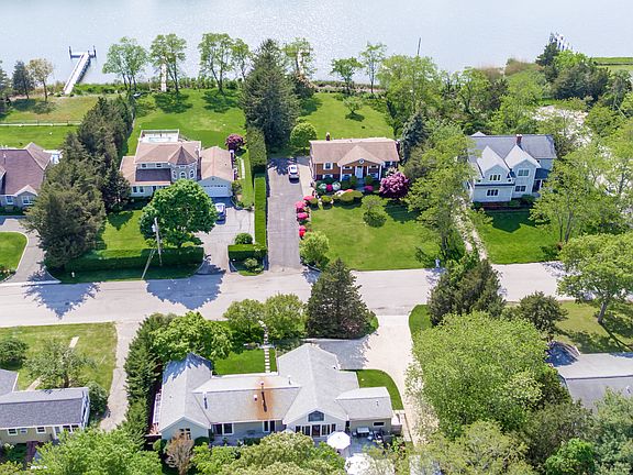 2nd image of 38 Westwood Dr