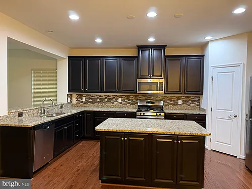 25707 Bishop Grove Ter Photo 1