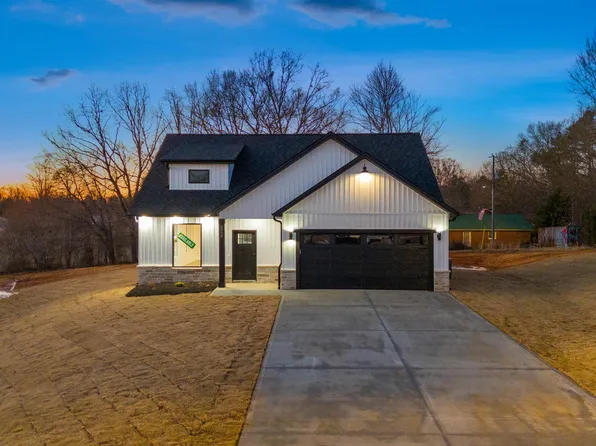 2039 Meadow Glen Ct, Chesnee, SC 29323