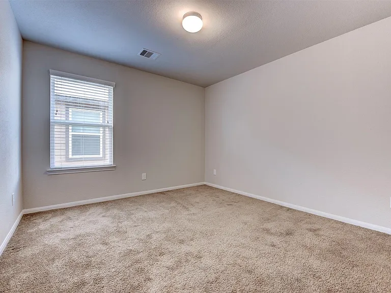 4542 Medrano Trl — Photo 33