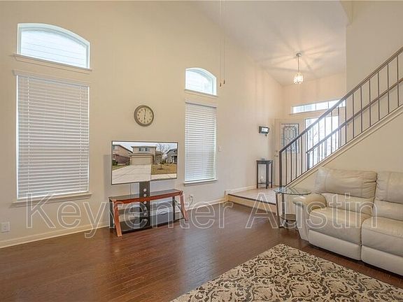 4th image of 10925 Sly Beaver Dr