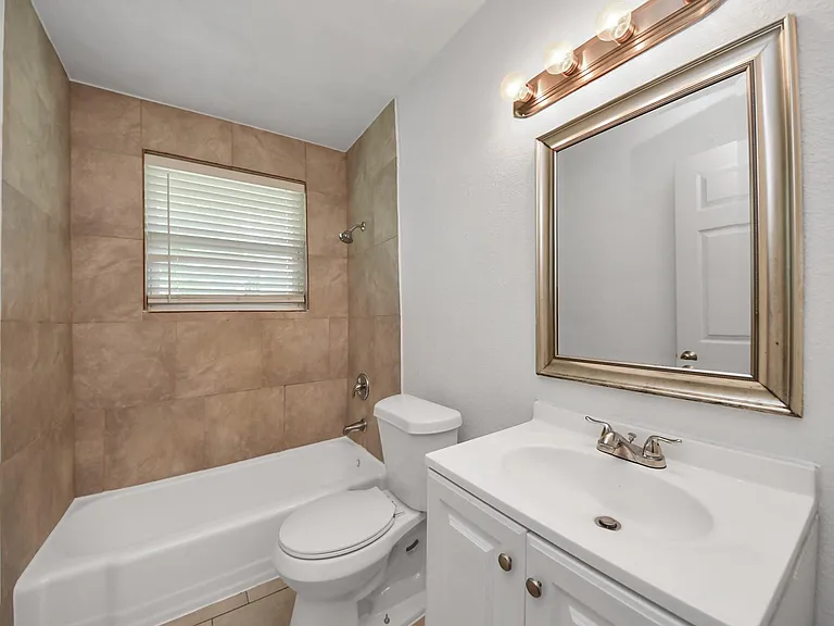 716 Hargest St #B — Photo 11