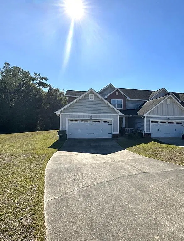 223 Charleston Drive — Photo 2