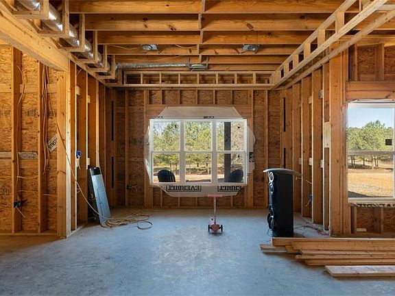 2nd image of 1481 Potash Rd