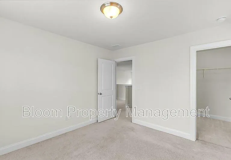 1577 Krait Ct — Photo 35