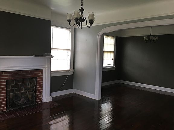 4th image of 4627 Mandeville St