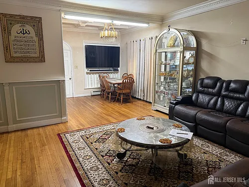 118 Swarthmore Ter Photo 1
